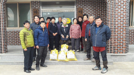 장성 삼계면 이장들 경로당에 쌀 기증