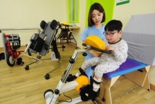 발달 장애아동 운동 치료 &apos;인천 어린이 재활센터&apos; 개관 대표 이미지