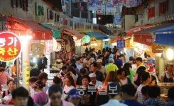 사람 온기 가득한 전통시장