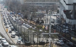 kt위즈파크, 학교주차장 사용 무산...주차대란 불가피