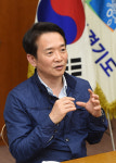 남경필 “재혼 하겠다…혼자는 못 살아