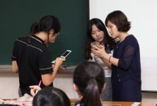 [300만 인천, 교육현장] 삼위IT 교육, 학습능률 쑥쑥...인천 부원여중학교