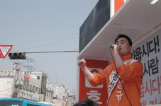 무소속 홍성규 화성갑 후보, 사강시장·향남우체국서 집중 유세 펼쳐
