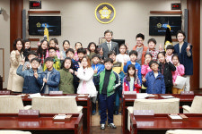 광명 광일초등학교, 광명시의회 본회의장 견학