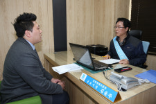 김윤주 군포시장 기업 경영 어려움을 듣겠습니다