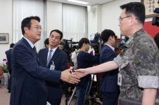 서해 中어선 불법조업, 오죽하면 어민이 나서나...정진석 與원내대표, 정부대책 촉구