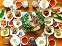 [의왕 맛집] 여름철 최고 보양식 흑염소...누린내 잡고 영양 더했다 의왕 오메기 산수 흑염소