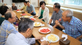 신계용 과천시장, 어르신 무더위 쉼터 관리상태 점검
