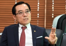 이수진 경기도자동차매매협동조합 수원지부 이사장