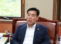 김윤태 평택시의회 의장 의원 간 소통 네트워크 구축, 행복도시 구현 최선 다할 것