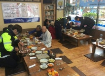 시흥서 독거노인 무료급식으로 사랑 전해요