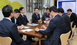 남경필 지사 탈당설 여파… 경기도의회, 2층버스 예산삭감 검토