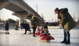 인천 남동구 논현포대근린공원 얼음썰매장 개장