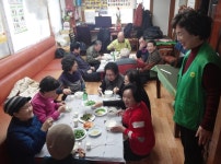 안산시 월피동 새마을협의회, 어르신 50여명 추어탕 봉사