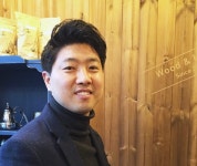 목조주택 전도사 강남주씨 나무로 집만 짓나요? 행복도 짓지요
