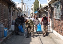 육군 17사단, 군·경 손잡고 깨끗한 거리 만들기 나서