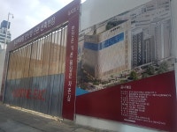 롯데백화점 안산점 신축 공사 중단…  뒷 배경 소문 무성