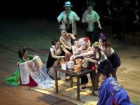 [공연리뷰] 경기도문화의전당 기획공연 콩, 데렐라, 권선징악 대신 화합