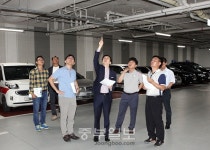 송바우나 안산시의원, 선부동 다목적체육관 현장점검