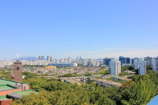 시간이 멈춰버린 작은마을… 광명의 시작이었다