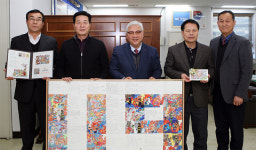 경기북부 소방관들, 대한결핵협회 경기도지부로부터 크리스마스 씰 받고 성금 전달