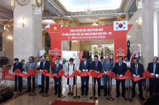 한국도자재단, 그랜드 프라자 호텔 한국도자특별전 개최