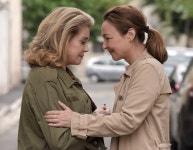 35년만에 다시 만난 새엄마, 영화