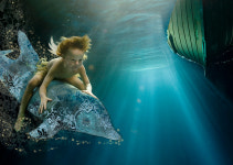 용인문화재단, 제나할러웨이-워터 베이비 展 개최