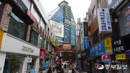 [우리동네 상권분석] 평택역 로데오, 20대 몰리는 역세권 젊음의 광장