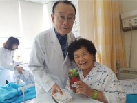 경기도의료원 의정부병원·안성병원, 어버이날 맞아 환자들에게 작은 선물 전달