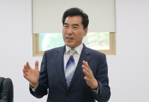 [인터뷰] 김상돈 의왕시장 복선전철 조기착공 박차… 테크노단지 기업유치 힘쓸 것