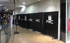 쌤소나이트레드NC백화점수원 | 안전불감 수원 NC백화점… 불난 지 3개월 만에 천장 와르르