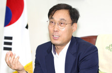 김달수 경기도의회 위원장 경기도에서 남북문화교류 시작한다면 적급 협력