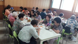 광명7동 새광명교회, 10개소 경로당 어르신 갈비탕 대접