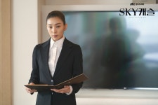 결방 스카이 캐슬, 김서형 흥행 예상 못 했다…결말 모르고 연기 중