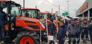 7년연속 전국농기계판매왕 대동공업 여주대리점, 신모델 농기계전시회 성료