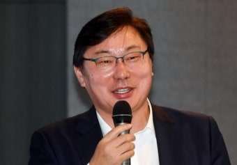 이화영 평화부지사, 용인 얼굴비추기… 출마 굳혔나