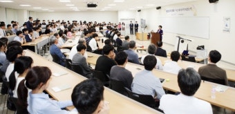 이길여 가천대 총장, 의대생 대상 특강 진행