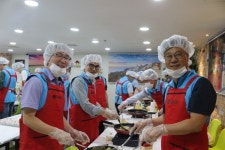 성남시 중앙동복지회관, 현대제철과 함께하는 추석맞이 명절음식 나눔