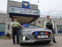 [동행취재] 명절 잊은 경기남부청 암행순찰차, 시속 170km 과속차 추격전도