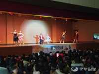 청미르발레단, 안성 용머리초등학교 대강당에서 스토리발레 돈키호테 선보여