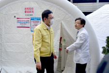 전문적 대응 해주기를… 박남춘 인천시장, 코로나바이러스 현장 점검