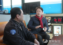 [총선중계탑] 경기 EMS 찾은 김용남 응급이송 서비스 환경 개선돼야