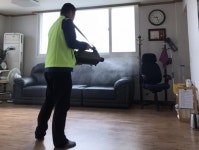 [e이천소식] 어르신들 쾌적하도록… 태진 방역업체, 창전동 경로당 소독 재능기부