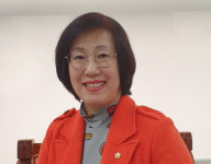 [인터뷰] 박정옥 안양시의회 도시건설위원장 장기미집행 공원부지 공원조성 최선 다하겠습니다