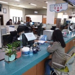 [e평택소식]평택시, 송탄출장소 민원창구 투명 가림막 설치 운영