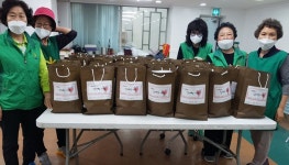 [e하남소식] 코로나 극복… 신장1동 새마을부녀회 사랑의 삼계탕 나눔 행사