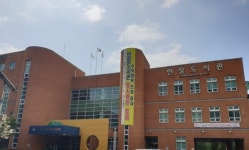 [e구리소식] 코로나19 확산 차단…구리시립도서관, 사전예약 도서대출서비스 운영