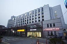 동수원병원 근무자 코로나19 확진…병원 일부 폐쇄