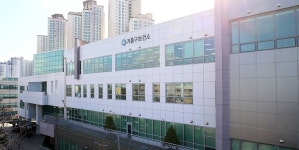 [e용인소식] 노년 삶 질 높여요…용인시 기흥구보건소, 스마트폰 활용 어르신 건강관리 시범 기관 선정